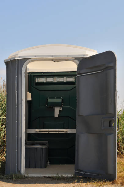 Best Portable restroom trailer rental  in Siler City, NC
