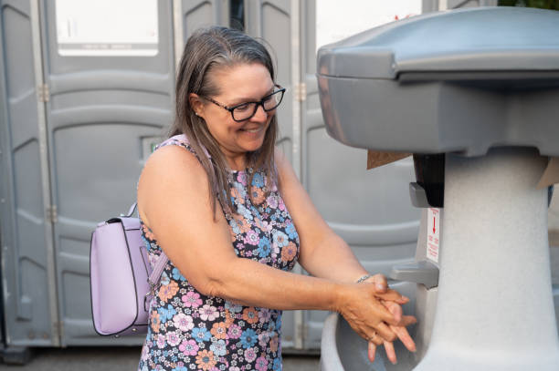 Best Portable restroom trailer rental  in Siler City, NC